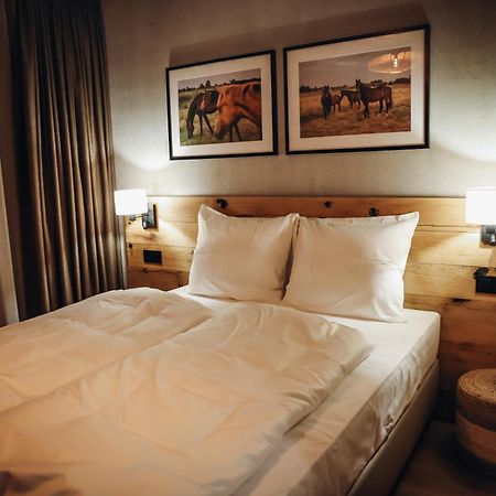 Haje Nieuwegein Hotell Exteriör bild